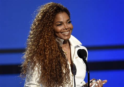 Janet Jackson will kickoff 2023 tour in Hollywood – 850 WFTL