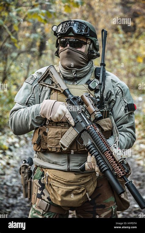 Marsoc raider aiming weapons Stock Photo - Alamy