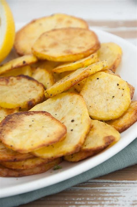 Oven Baked Potato Slices Recipe | Elephantastic Vegan