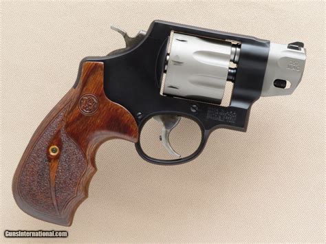 Performance Center Smith & Wesson Model 327, 8-Shot, Cal. .357 Magnum, 2 Inch Barrel SOLD