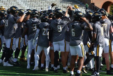 Towson Football | The Towson University Parent and Family Experience