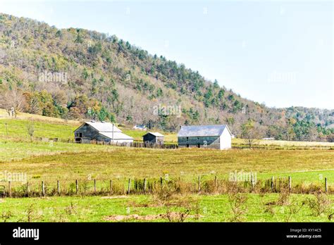 Rural West Virginia farm countryside mountain scenery in Green Bank, WV ...