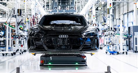 Audi Is Becoming a Leader In Electric Cars - Sharp Magazine