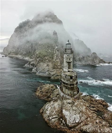 Very impressive Abandoned Lighthouse. : r/AbandonedPorn