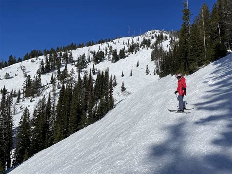 Montana Snowbowl Review - Ski North America's Top 100 Resorts