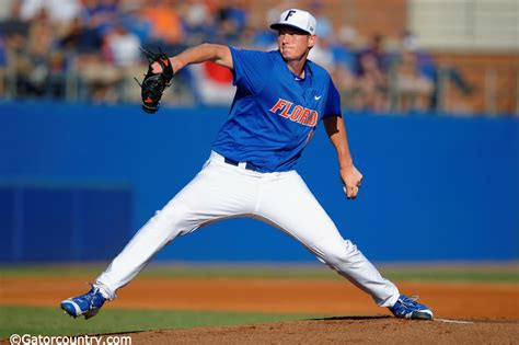 Florida Gators fall to Georgia, 2-1, in extra innings | GatorCountry.com