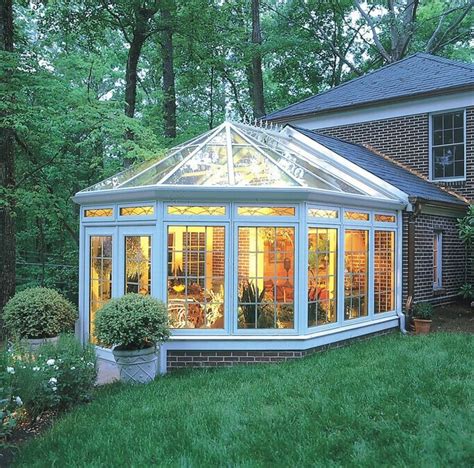 20 Peaceful Sunroom and Conservatory Design Ideas