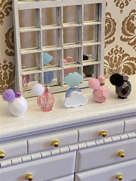 Miniature Ariana Grande Perfume Set of 5 Replica Bottles in | Etsy