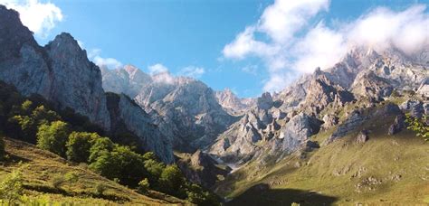 Mountains in Spain: 9 Memorable Mountain Ranges