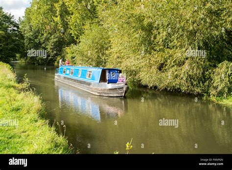 Canal boat, Kennet and Avon Canal Stock Photo - Alamy