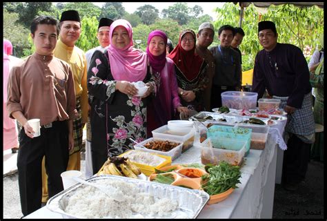 Brunei Student Council Malaysia: Brunei UKM students promote food ...