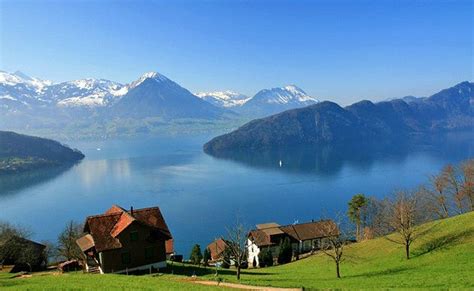 Lake Geneva-one of the 12 Top-Rated Tourist Attractions in Switzerland | Switzerland tourist ...