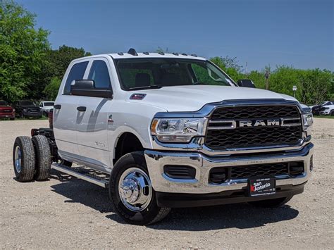 New 2020 RAM 3500 Chassis Cab Tradesman Crew Cab in San Antonio #G162296 | San Antonio Chrysler ...