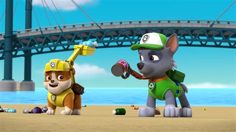 Watch PAW Patrol: Pup Tales - S7:E44 Ultimate Rescue: Pups Stop the Junk-Monster (2021) Online ...