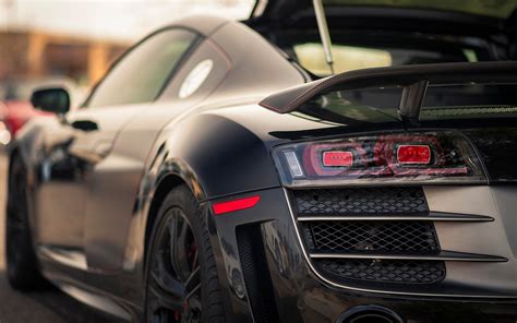 Audi R8 Wallpapers HD / Desktop and Mobile Backgrounds