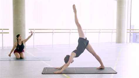 5 Benefits of Yoga and Meditation to boost your dance practice - English National Ballet