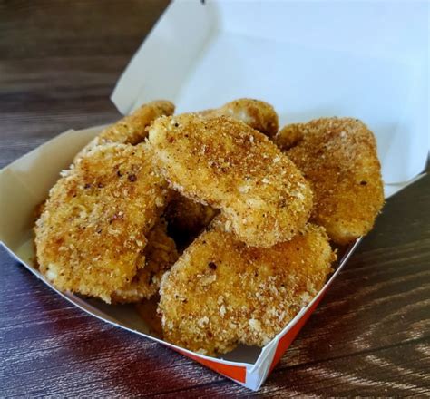 Healthy Chicken Nuggets, Fast-Food Style - Lite Cravings