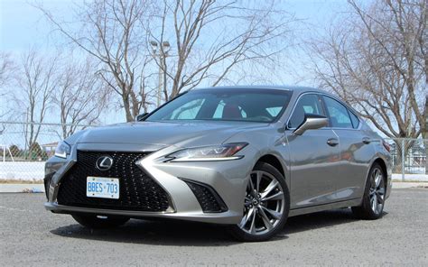 2019 Lexus ES 350: Still the One - The Car Guide