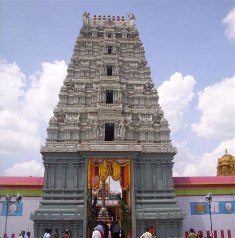 Balaji Temple: Pune | Metaphysics Knowledge