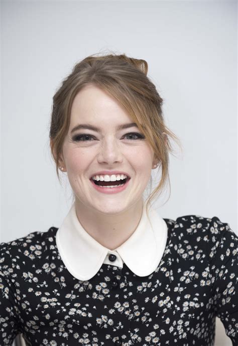 Emma Stone - The Favourite Press Conference (November 18, 2018) HQ