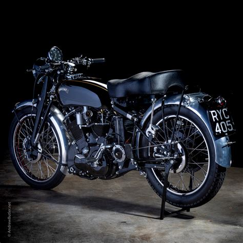 Photographing The Bridge Motorcycles (Exeter) 1953 Vincent Black Shadow ...