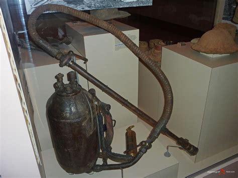 Flammenwerfer - "Captured WWI German portable flamethrower… | Flickr