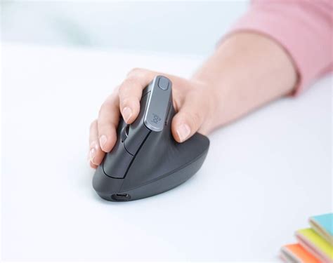 The Best Ergonomic Vertical Mouse - Fourth Source