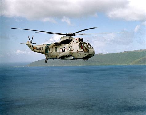 Sikorsky SH-3 Sea King - Price, Specs, Photo Gallery, History - Aero Corner