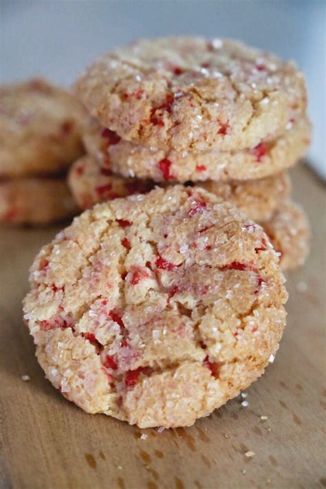 Easy Peppermint Sugar Cookies