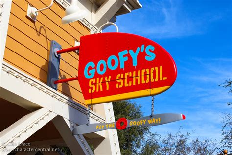 Goofy's Sky School at Disney Character Central