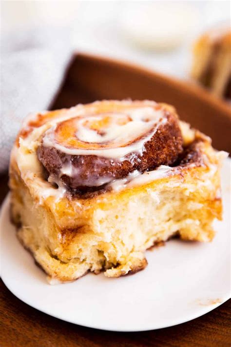 The Best Homemade Cinnamon Rolls Recipe