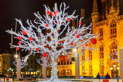 Bruges Winter Glow & Christmas Market 2024 | Dates, Hotels & More! - Christmas Markets in Europe