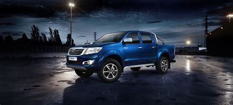 Wallpaper Toyota Hilux | Wall Loft