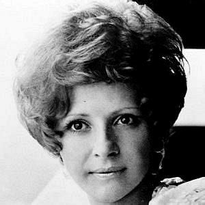 Brenda Lee Net Worth 2024: Money, Salary, Bio - CelebsMoney