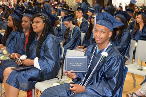 Michigan City High School celebrates 308 graduates