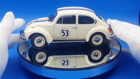 HERBIE VOLKSWAGEN BEETLE RACER 53 DIECAST UNBOXING ESCALA 1:18 - YouTube