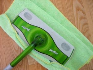 Stop Wasting Money On Swiffer Refills | The Fabulously Modest Life