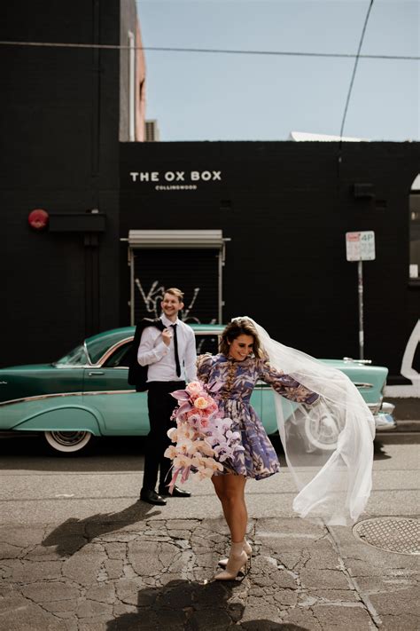 This Couple Had an EPIC 70’s Themed “Vegas” Wedding in Melbourne ...