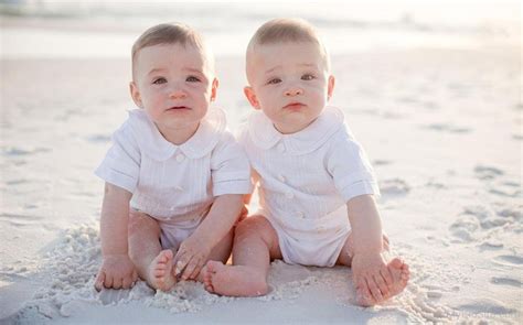 Pretty Twins Babies