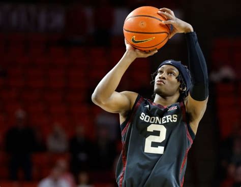 Keys to the game, matchups to watch as OU takes on Cincinnati ...