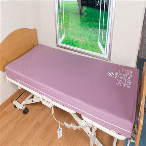 Health Care Eco Friendly Kci Medical Mattress for Hospital Bed - China ...