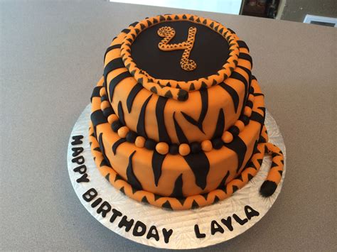 Fondant tiger print birthday cake | Cake design, Cake, Cake designs images