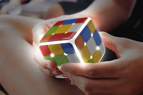 Classic Rubik's Cube has been just reinvented with smarts