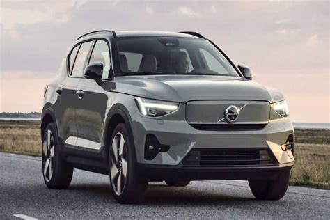 Volvo EX30, presentata la nuova Suv elettrica: ecco i primi dettagli ...