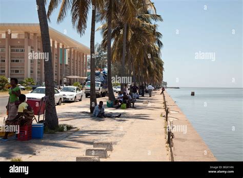 Maputo bay hi-res stock photography and images - Alamy