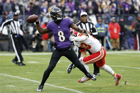 Lamar Jackson's selfie: Baltimore Ravens QB completes an unbelievable pass to himself in AFC ...