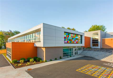 Complexe sportif De Rochebelle (Commission scolaire des Découvreurs)