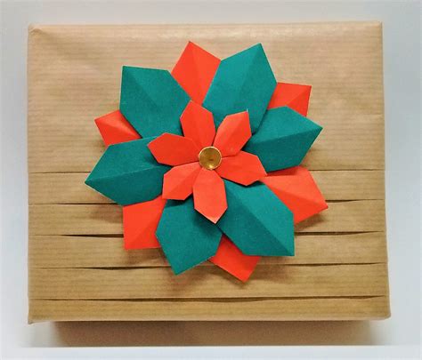 Workshops: Christmas Origami | Museum of East Asian Art