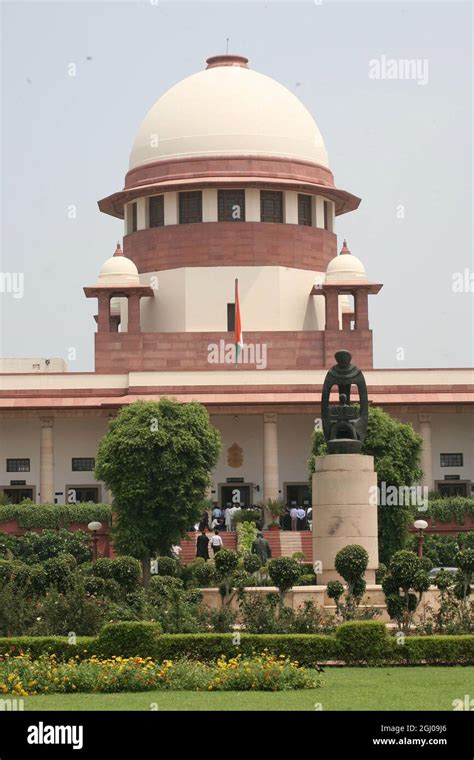 A general view of main building of the Indian Supreme court In New ...