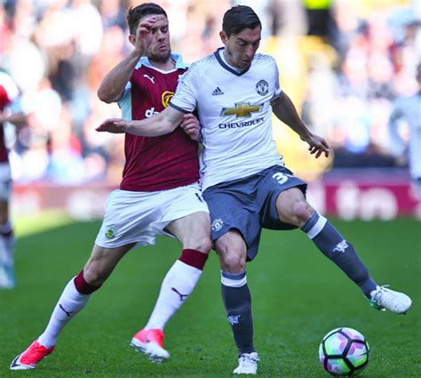 Man Utd Transfer News: Matteo Darmian refuses to rule out summer move ...